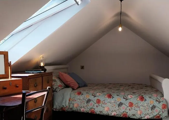 The Stables * 斯奇博瑞恩